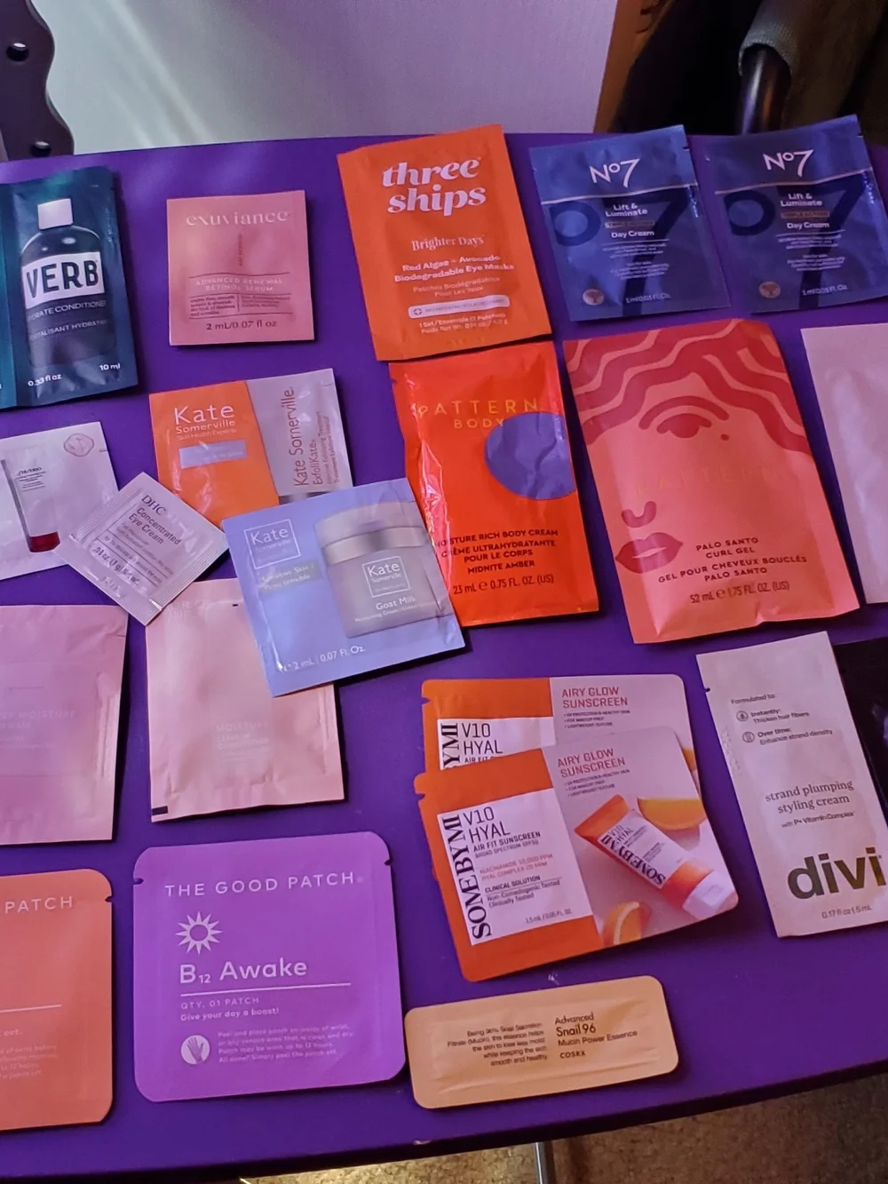 Over 50 Sample Size BEAUTY products To Try!